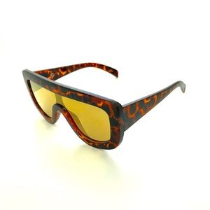 Off Duty Shield Sunglasses- Tortoise Frame